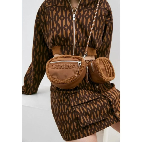 ADIDAS ORIGINALS Ivy Park Sherpa Belt Bag - Picture 3 of 9